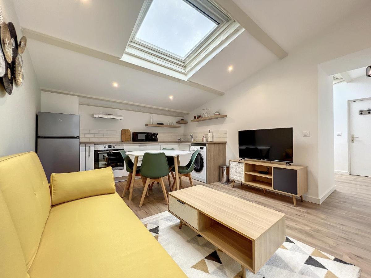 Le Cosy - En Hyper-Centre - Renove Apartment Salon-de-Provence Exterior photo